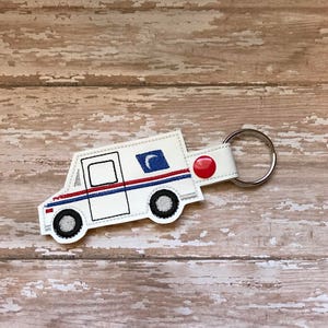Mail Truck Keychain, Mail Key Keychain, Mail Truck Bag Tag, Mail Truck Zipper Pull, Mailbox key keychain