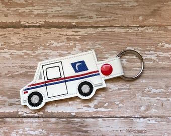 Mail Truck Keychain, Mail Key Keychain, Mail Truck Bag Tag, Mail Truck Zipper Pull, Mailbox key keychain