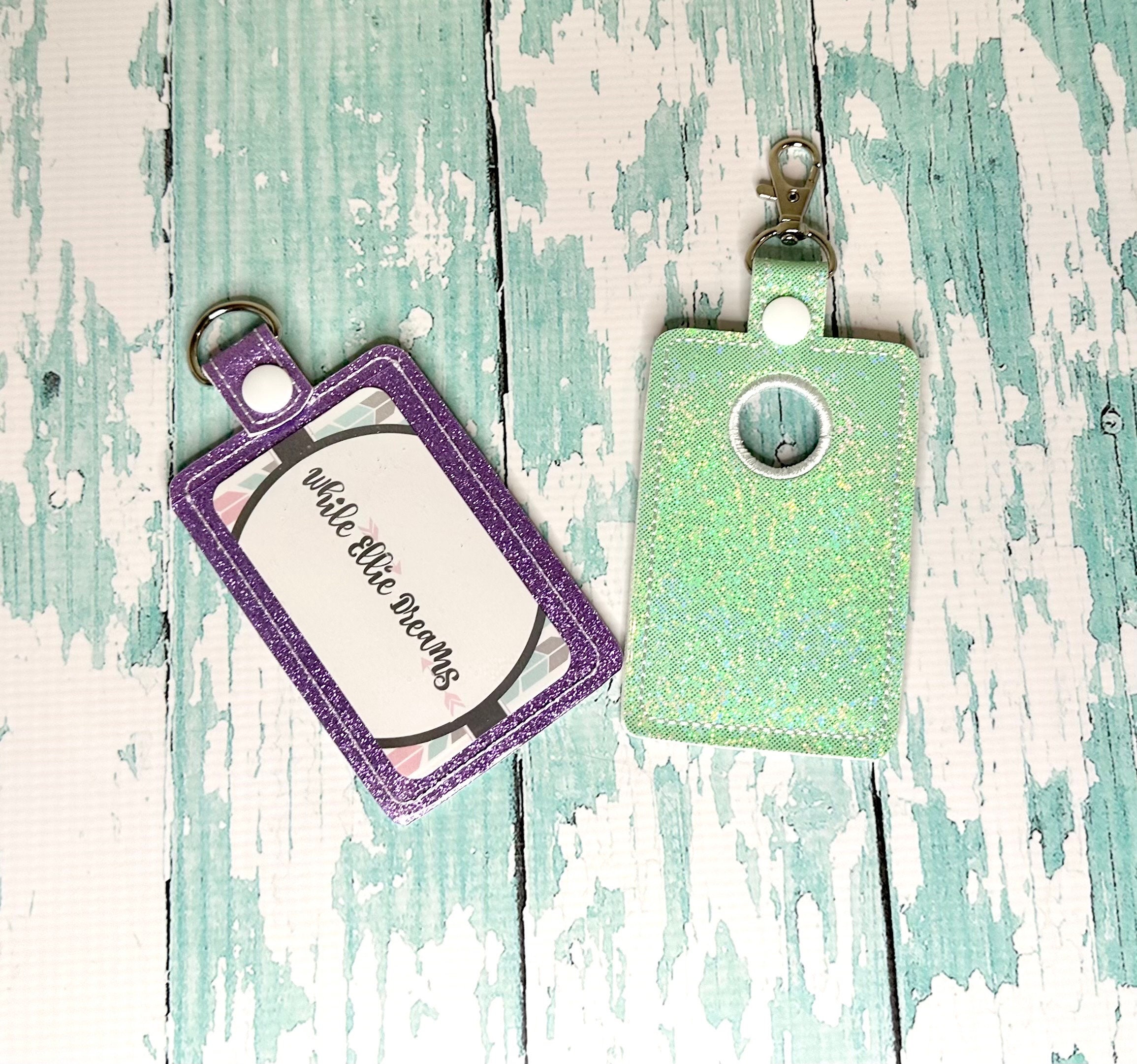 Custom Id Holder 