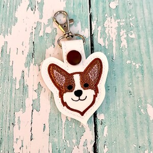 Corgi face Keychain, Corgi Key chain, Bookworm Zipper Pull, Bag Tag for readers, Dog Keychain