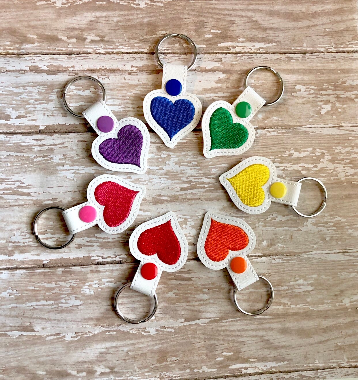 【BLACKPURPLE】24FW★ Signature Cat Heart Keyring-Brown BLACKPURPLE キーホルダー Signature Cat Heart charm Keyring