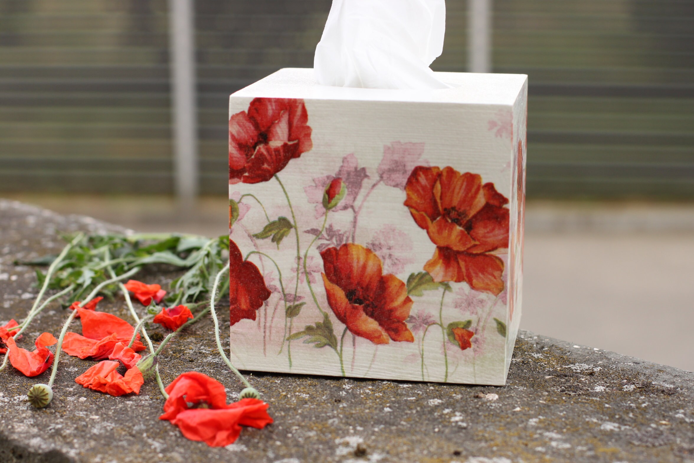 Cubierta cuadrada de caja de tejido de amapola roja con flores | Etsy