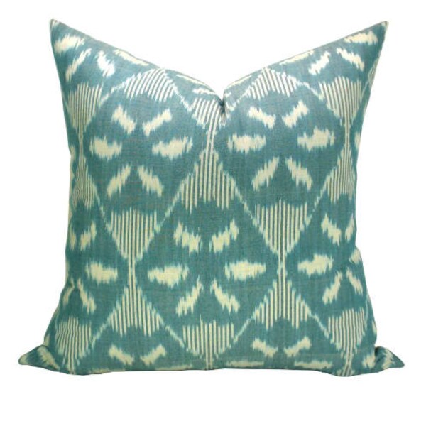 Cushion Ikat Turquoise