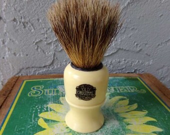 The Vulfix Old original shaving brush, shave brush, Old Original shave brush co. shave brush, vintage lather lather shave brush, shave brush