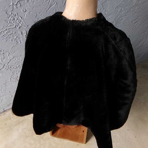 Faux Fur shawl. Faux fur stole, Black faux fur shawl wrap, Faux mink stole, black faux fur shawl, Size L-XL image 6