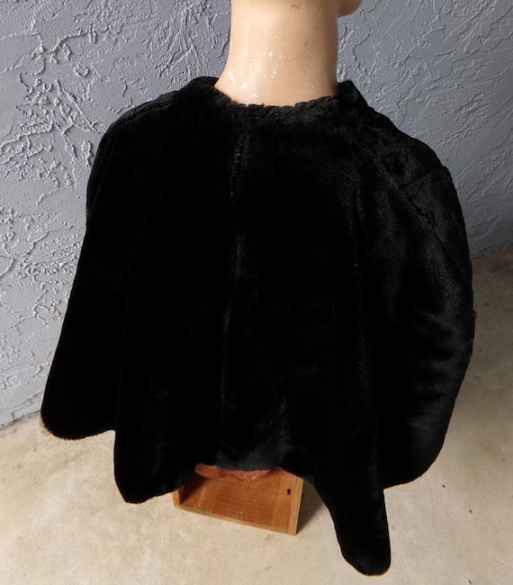 Faux Fur  shawl. Faux fur stole, Black faux fur s… - image 6