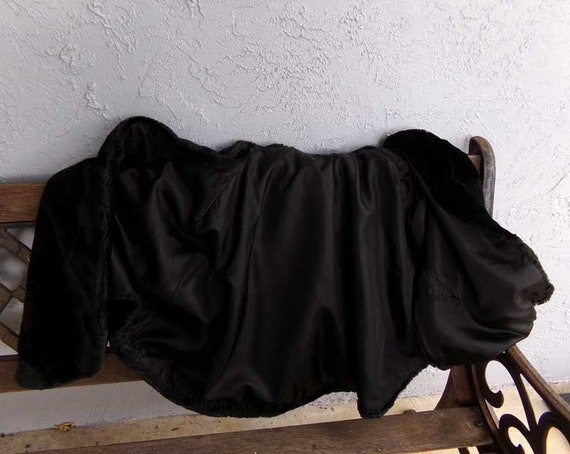 Faux Fur  shawl. Faux fur stole, Black faux fur s… - image 8