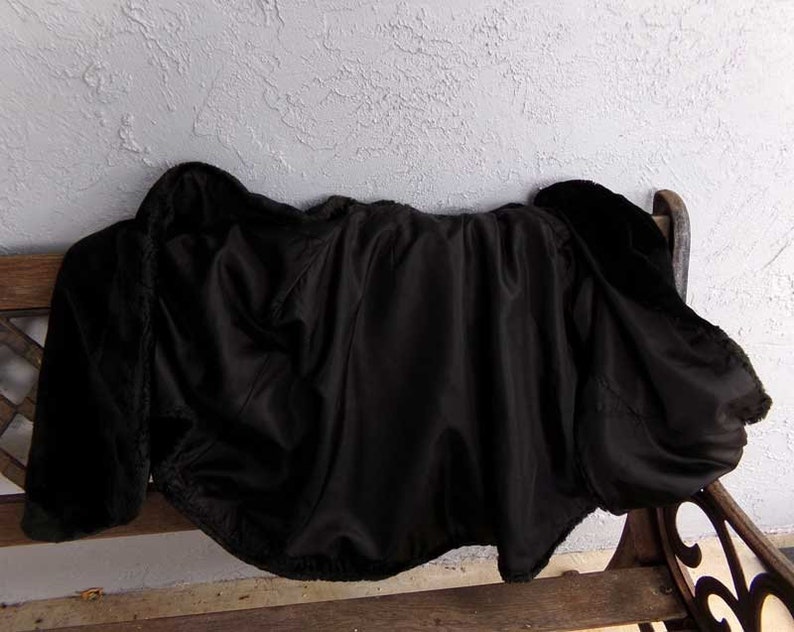 Faux Fur shawl. Faux fur stole, Black faux fur shawl wrap, Faux mink stole, black faux fur shawl, Size L-XL image 8