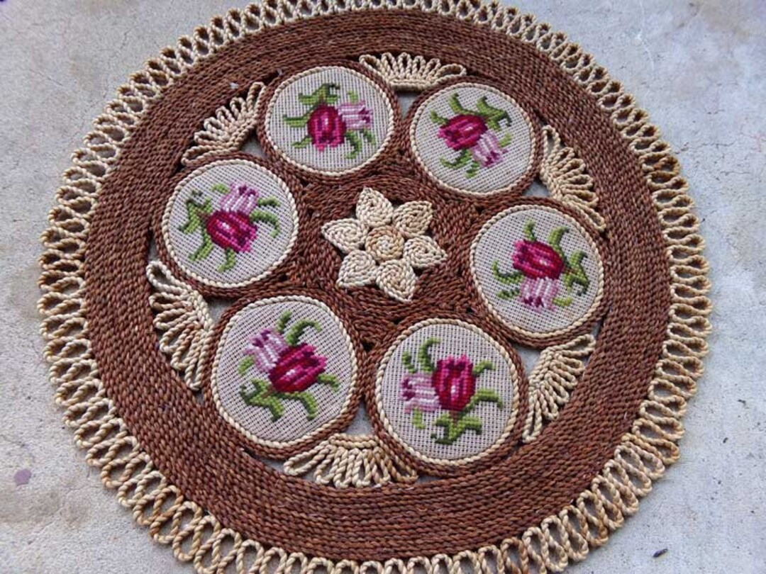 Wicker Needlepoint Rug, Placemat Doily, Wicker Doormat, Wicker Placemat