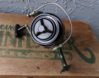 Zebco XRL 35 fishing reel, vintage fishing reel, Zebco spinning reel