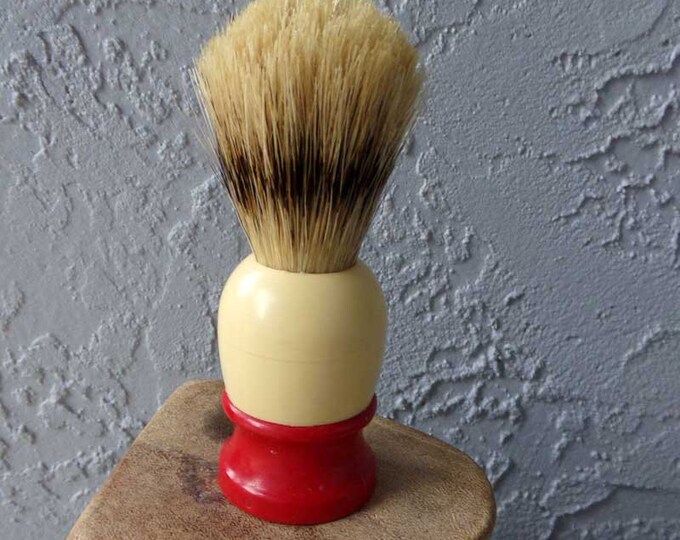 Everready Red Shave Brush, C40 Shave Brush, Red Shave Brush, Vintage