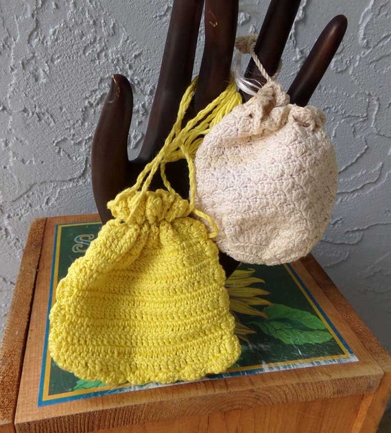 Crocheted drawstring coin purse, vintage crochete… - image 6