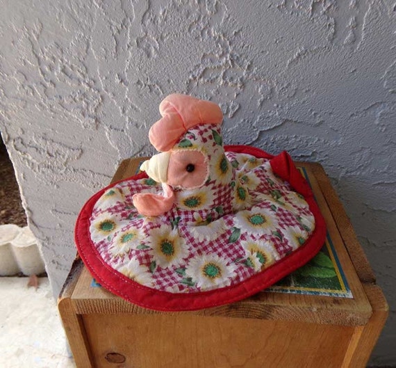 Quilted Rooster pot holder, vintage rooster kitchen pot holder, rooster kitchen decor, vintage pot holder