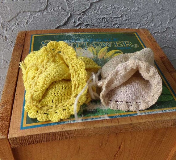 Crocheted drawstring coin purse, vintage crochete… - image 4