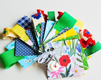 SPRING FLORAL JUNKJOURNAL/key chain junk journal/junk journal/spring/ mini junk journal /floral/vintage /magnolia inspired /spring scrapbook