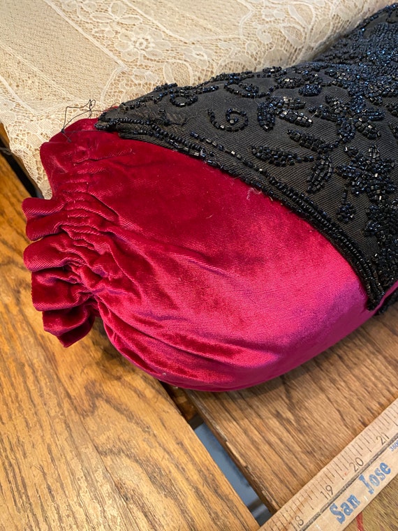 Magenta silk velvet muff trimmed with black Victo… - image 3