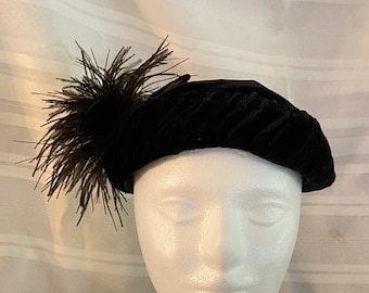 Vtg 1950s Gilbert Orcel Jr Paris Black Velvet Beaded Cocktail Hat Best & Co 5th VINTAGE Black Straw Beret w/Velvet Bow Gilbert Orcel Jr  main image 4
