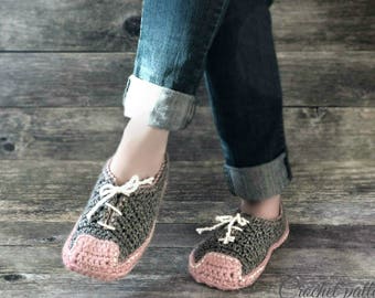 Crochet pattern- women sneakers,slippers,loafers,footwear,house,bulky yarn,quick diy