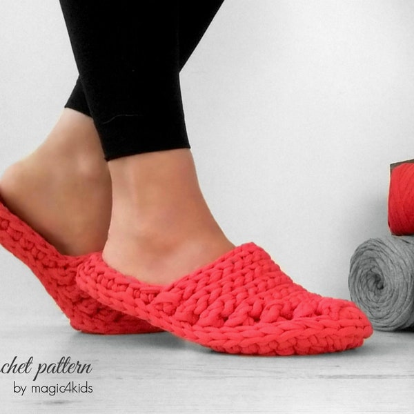 Crochet pattern- women T-shirt yarn clogs,slippers,slip ons,shoes,loafers,scuffs,adult,t-shirt yarn,spaghetti yarn,girl,footwear,knit-look