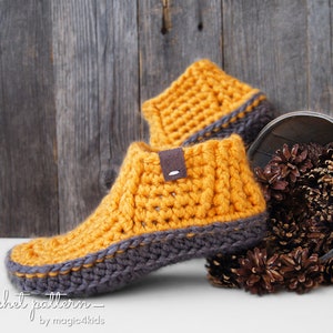 CROCHET PATTERN DAKOTA casual unisex slippers,kids,adults,boys,girls,women,men,winter,loafers,footwear,house shoes,super bulky,moccasins image 2