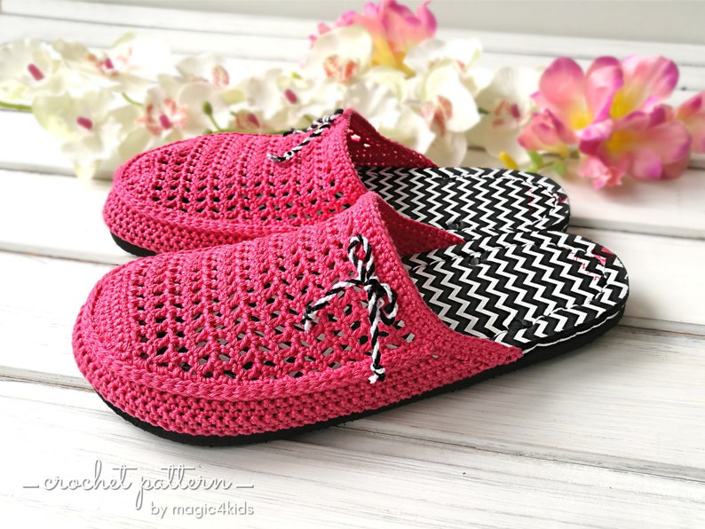 CROCHET PATTERN SUMMER clogs on flip-flop flat soles,women sizes,adult,girl,young,outdoor shoes,footwear,closed toe,slippers,boots,flats image 4