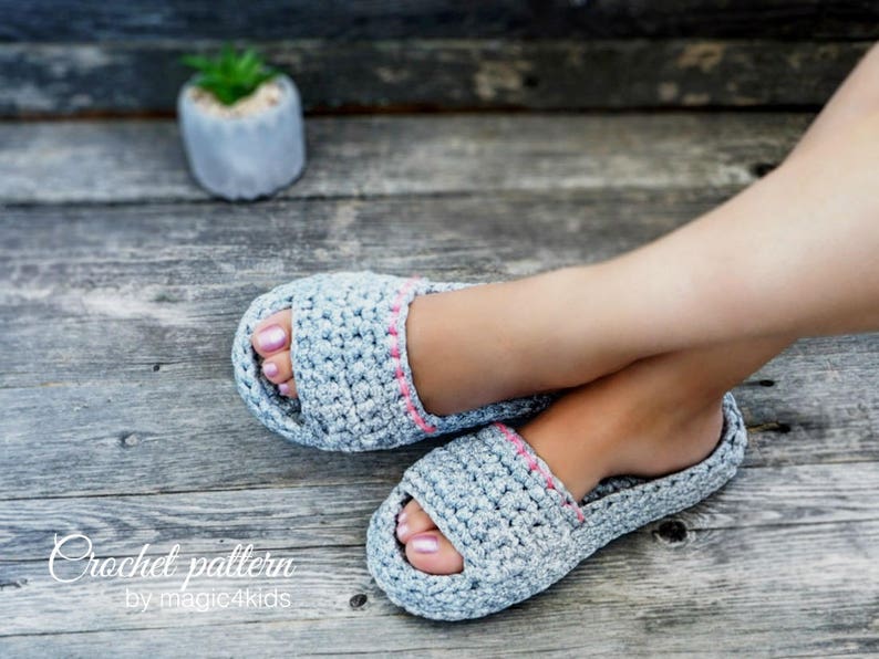 CROCHET PATTERN women and men spa&wellness slippers,all sizes,slip ons,shoes,loafers,scuffs,adult,t-shirt yarn,unisex,spaghetti yarn image 3