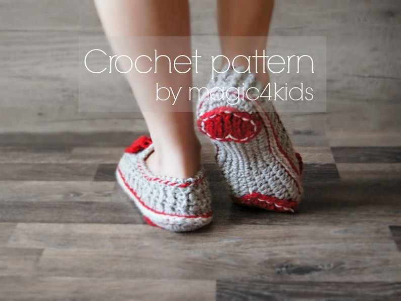 Crochet pattern women slippers,loafers,home shoes,for women,girls,adults,medium thickness yarn,feminine look,soles pattern included,heart image 2