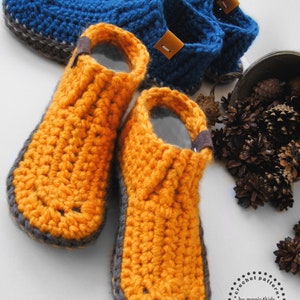 CROCHET PATTERN DAKOTA casual unisex slippers,kids,adults,boys,girls,women,men,winter,loafers,footwear,house shoes,super bulky,moccasins image 6