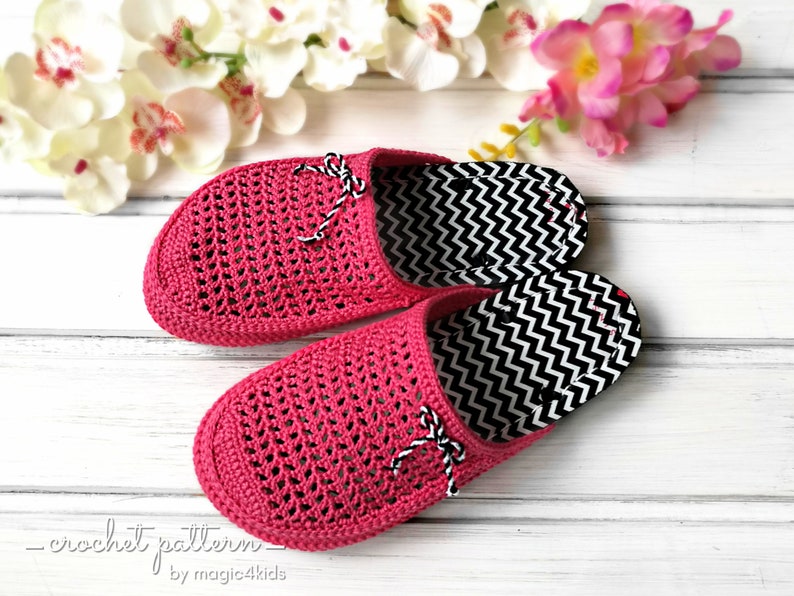 CROCHET PATTERN SUMMER clogs on flip-flop flat soles,women sizes,adult,girl,young,outdoor shoes,footwear,closed toe,slippers,boots,flats image 2