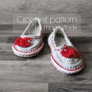 Crochet pattern women slippers,loafers,home shoes,for women,girls,adults,medium thickness yarn,feminine look,soles pattern included,heart image 3