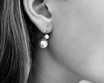 The Karla Earrings with Ming Pearls
