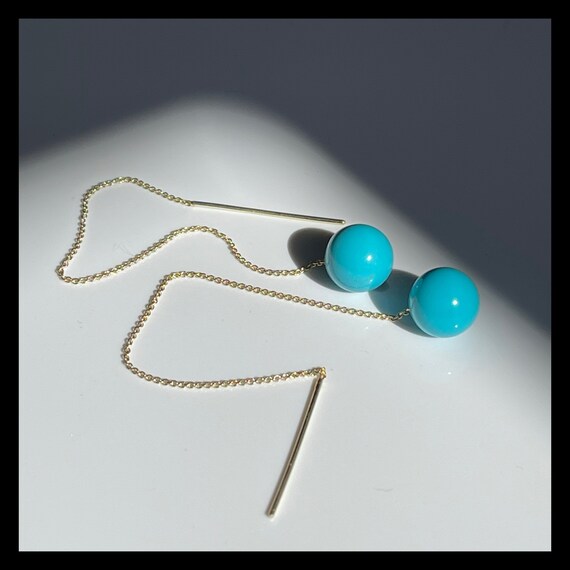 The Lili Threader earrings with Turquoise