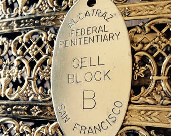 Alcatraz San Francisco Brass Keychain Lowell Sigmund Birthday Gift Novelty Souvenir Prison Key Tag Alcatraz Island Free Gift Wrapping