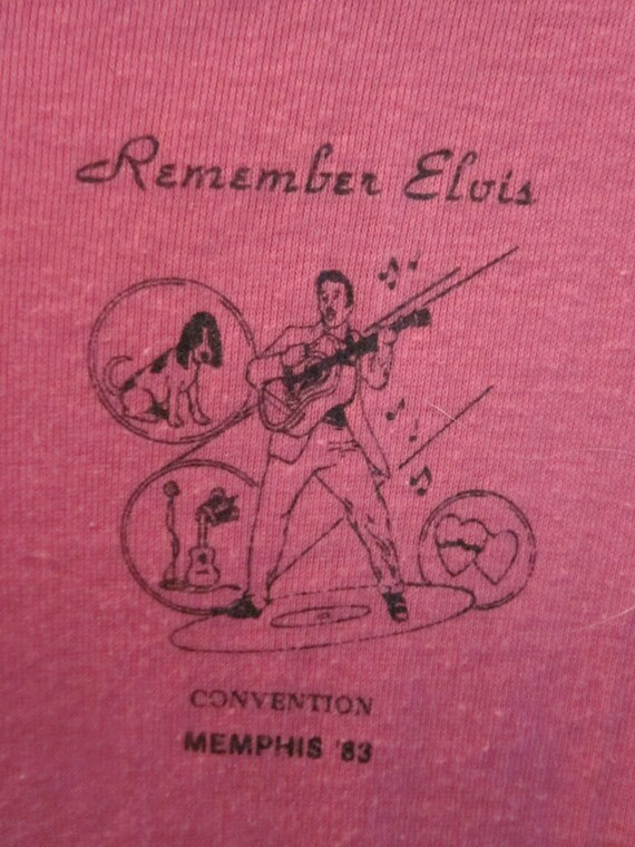 Elvis Presley  T-Shirt  1983 Remember Elvis Conve… - image 3