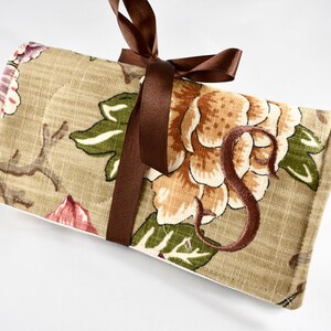 Travel Jewelry Roll Bag, Personalized Bridesmaid Gift, Jewelry Travel Organizer, Jewelry Bag, Gift for her, Travel Jewelry Case, Necklace