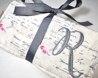 Travel Jewelry Case, Personalized Gift, Bridesmaid Gift, Wedding Party Gift, Wedding Favor, Travel Jewelry Roll, Custom Gift, Gift for her