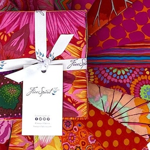 Kaffe Fassett Classics Plus Fat Quarter Bundle (20 pc) - FB4FQGP - Vineyard