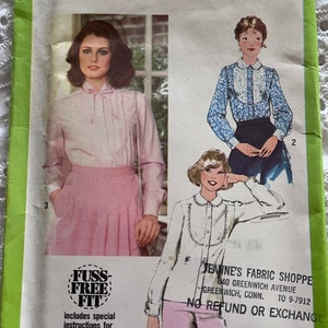 Shirts with Front Band and Yoke Interest, Size 12 Complete Uncut/FF Vintage 70s Simplicity Sewing Pattern 8482