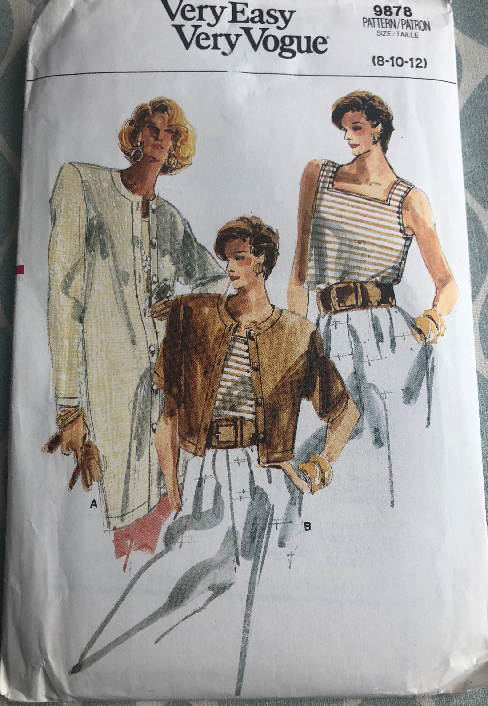 Very Loose-Fitting Cardigan and Pullover Top, Sizes 8-10-12 Complete Uncut/FF Vintage 80s Vogue Sewing Pattern 9878 Very Loose-Fitting Cardigan and Pullover Top, Sizes 8-10-12 Complete Uncut/FF Vintage 80s Vogue Sewing Pattern 9878