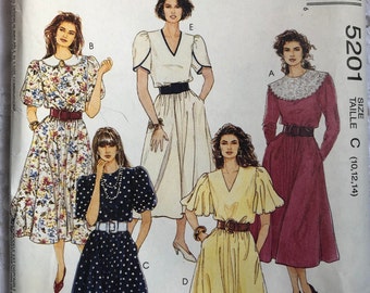 Dress with Neckline/Sleeve Variations in Sizes 10-14 Complete Uncut/FF Vintage 90s McCall’s Sewing Pattern 5201