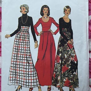 Dress with Lined Midriff, Neckline Variations, Size 18 Complete Vintage 70s Simplicity Sewing Pattern 5037