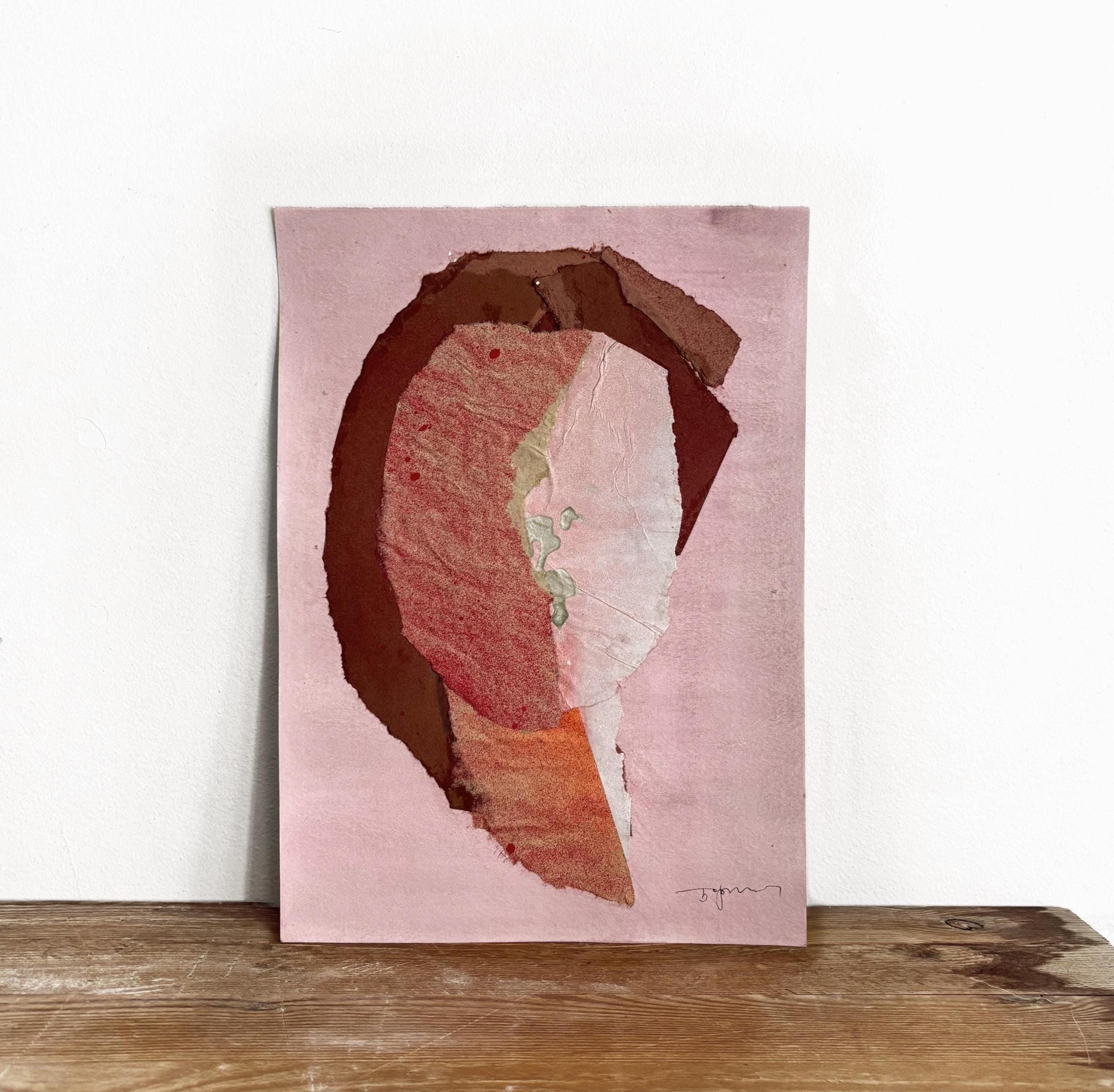 オリジナルの紙コラージュ絵画、紫、赤みがかった茶色、ピンクの現代