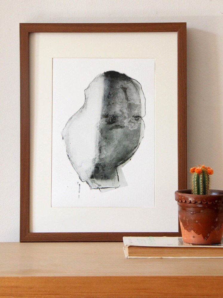 Elegant black and white abstract print shift main image 0