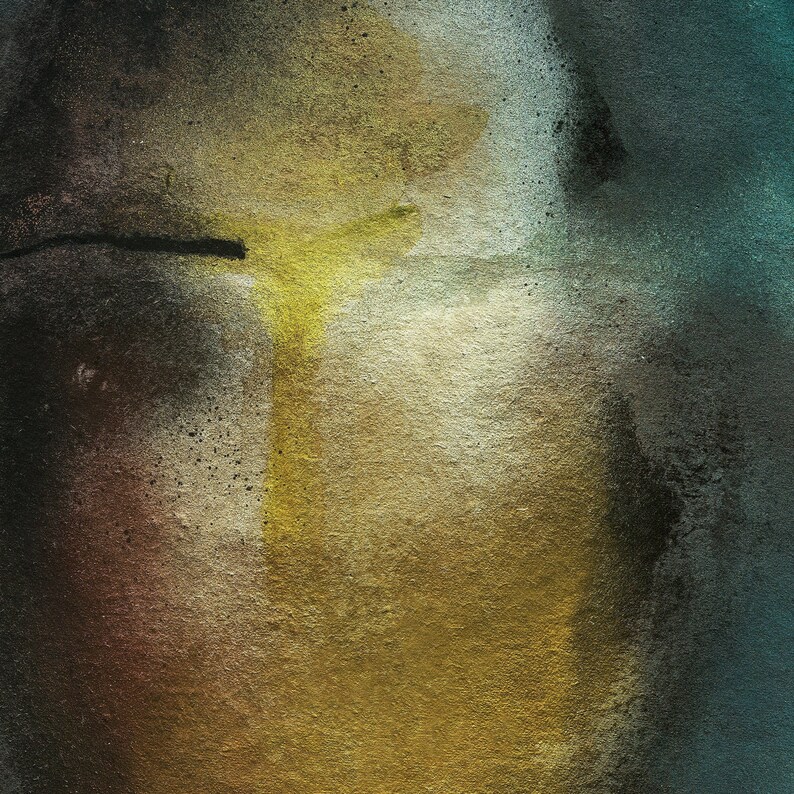 A detail of a high quality fine art print on Hahnemulle paper of a moody decadent abstract dame portrait in shades of petrol blue, golden, yellow and black. The texture is grainy, the colors are spray painted to blend. A black stroke for an eyebrow.