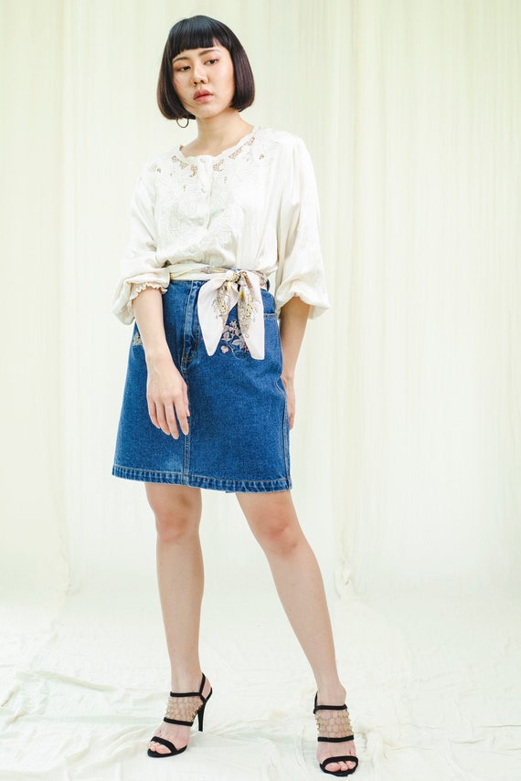 Vintage denim skirt | Embroidered denim skirt | Vi