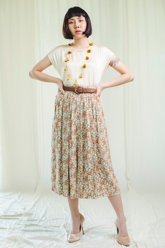 Vintage skirt | Upcycled skirt | 80s skirt | Flora