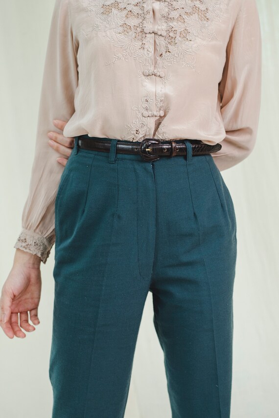 Leather vintage belt
