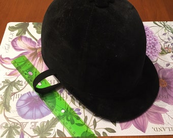 triple crown hats