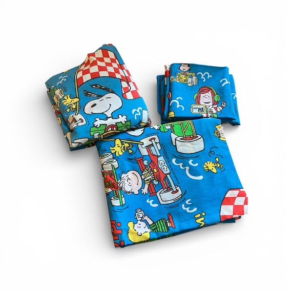 Vintage Snoopy Racing Vroom  Bed Sheet Set Bibb Co Poly Cotton Blend USA