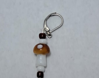 Small Mushroom Stitch Marker